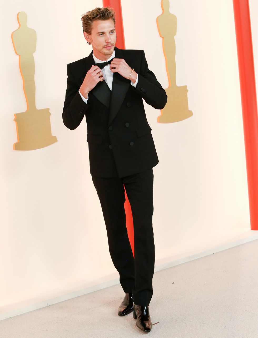 austin butler boots at the oscars