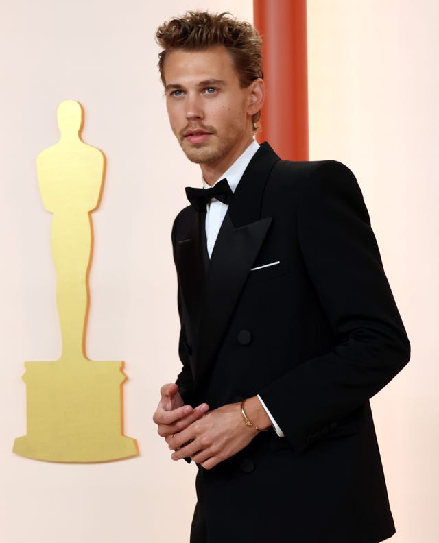 Austin Butler Rocked a Black Saint Laurent Tux at the 2023 Oscars