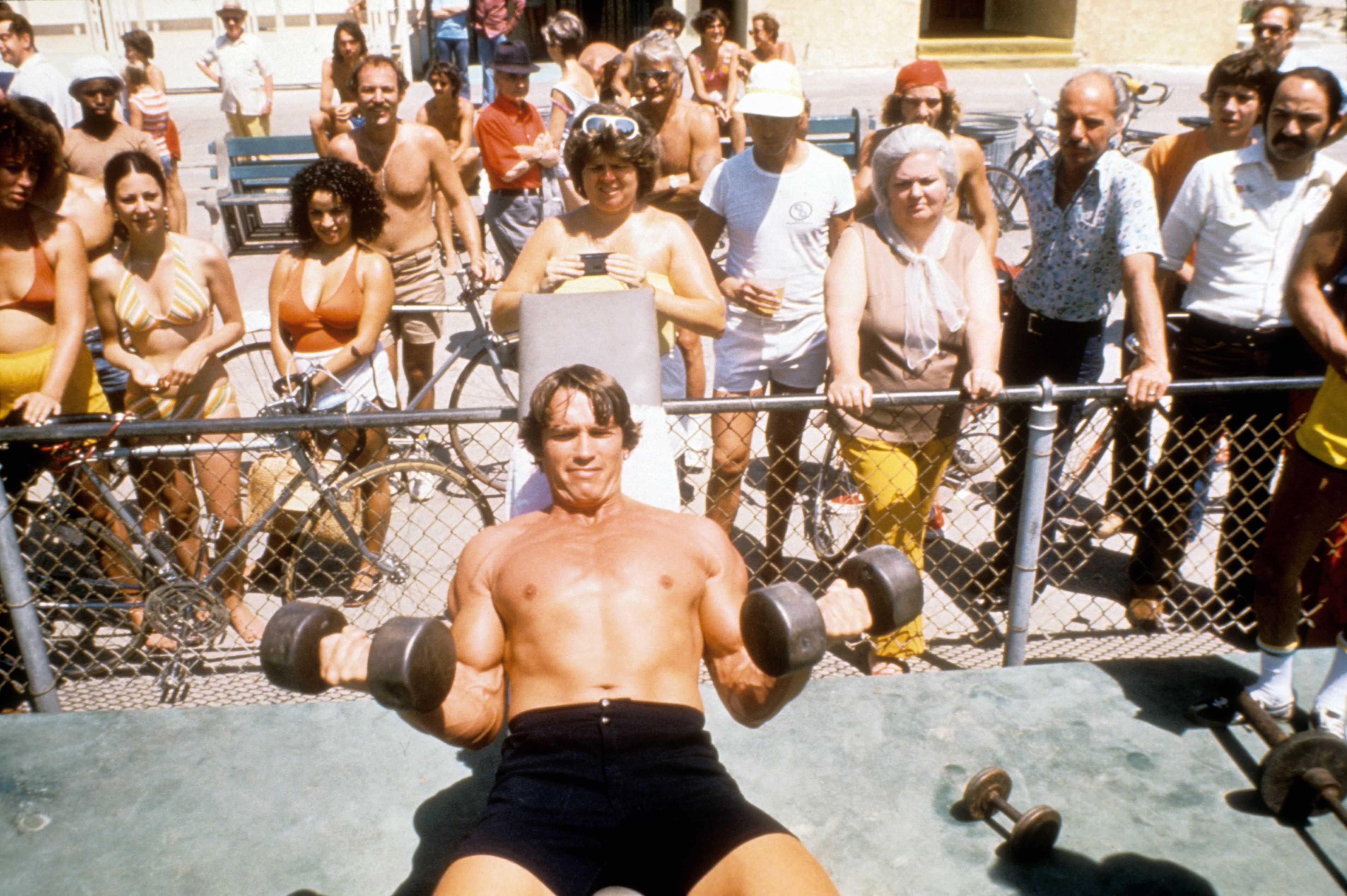 Arnold Schwarzenegger's 30-30 Dumbbell Pump Challenge