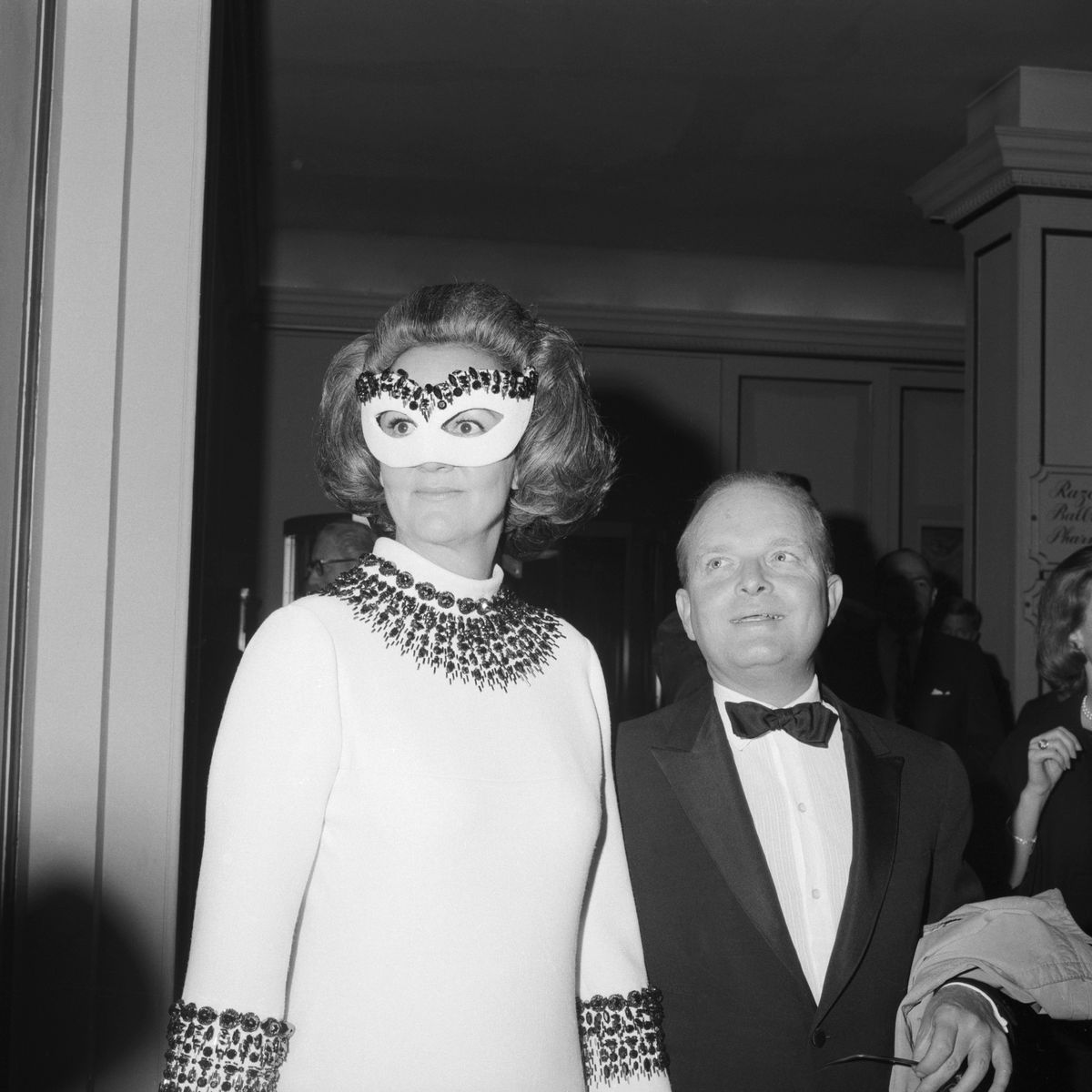 The Plaza Is Reviving the Original Menu from Truman Capote's Legendary  Black and White Ball