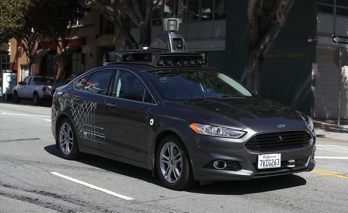 Driverless Cars Get a Pass Even as Regulators Stymie Innovative Tech