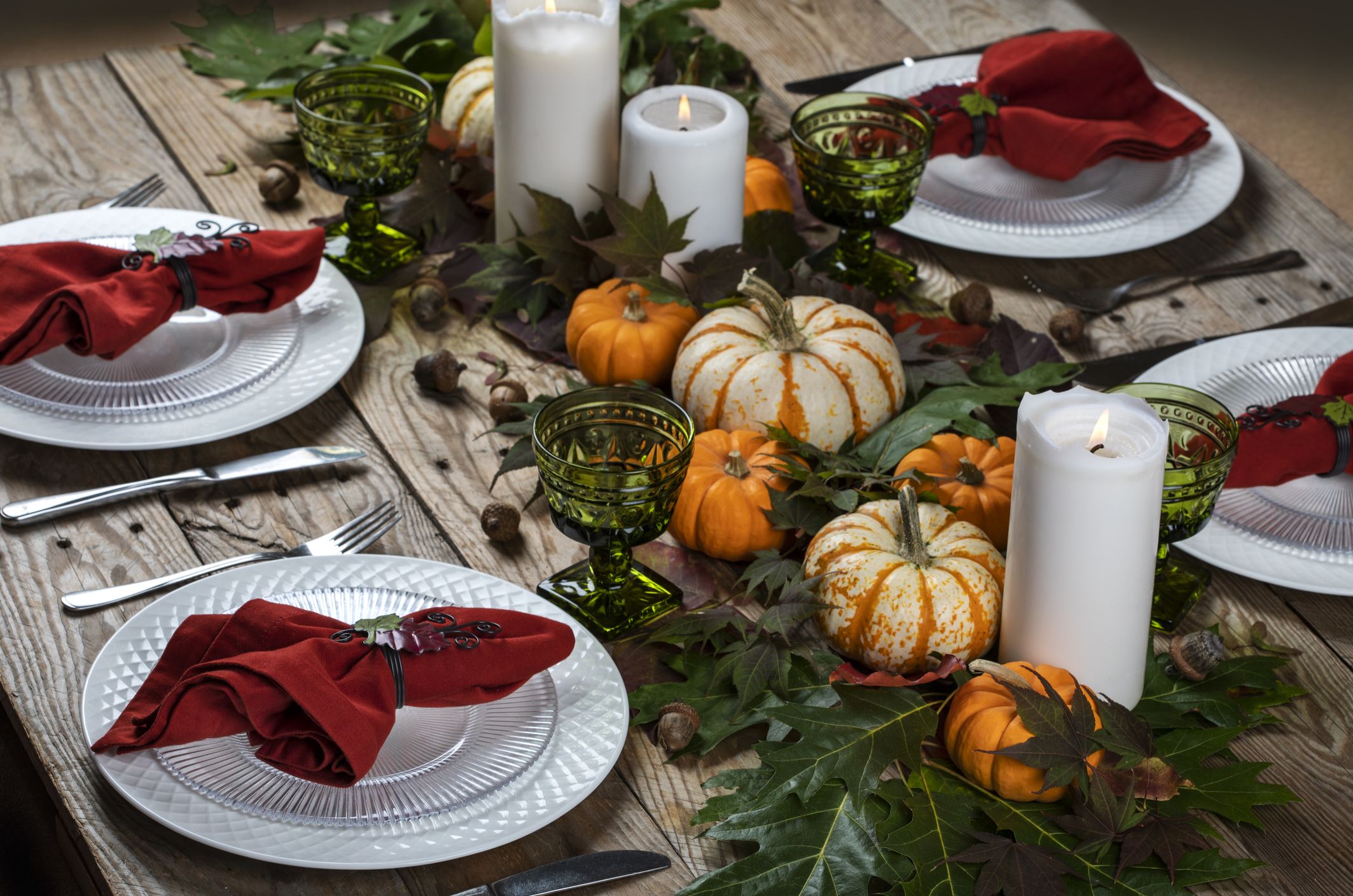 2023 Thanksgiving Dinner Ideas - Food and Decor Tips for