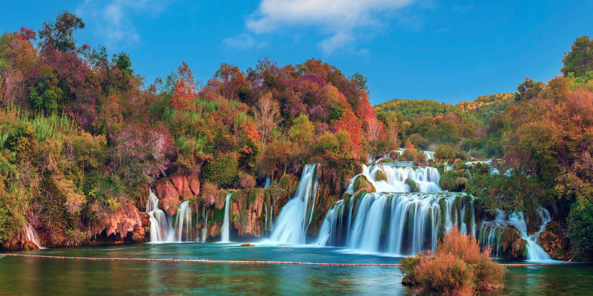 Switzerland in October : The Enchanting Autumnal Beauty and Top Attractions
