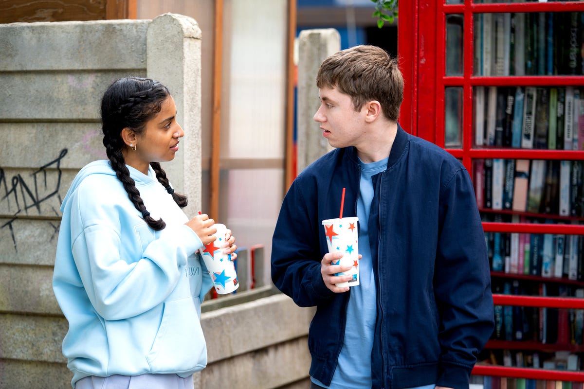 EastEnders Soap Scoop! Joel reported to police