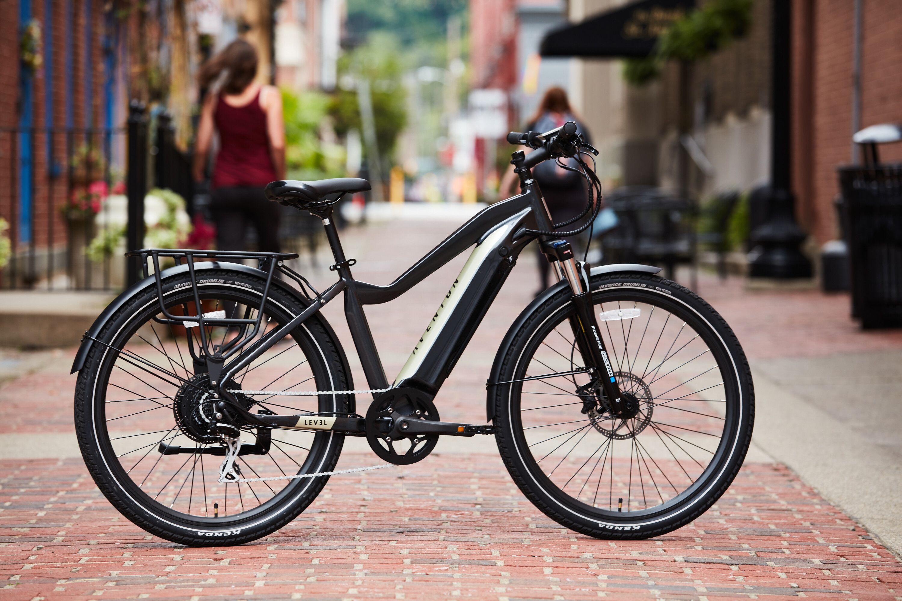 Aventon 2020 level electric best sale bike review