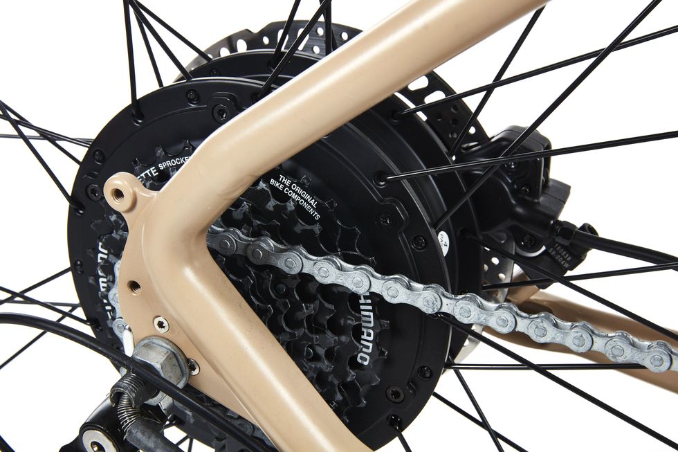 Bicycle wheel, Bicycle part, Bicycle tire, Spoke, Rim, Vehicle, Bicycle, Bicycle drivetrain part, Wheel, Hub gear, 