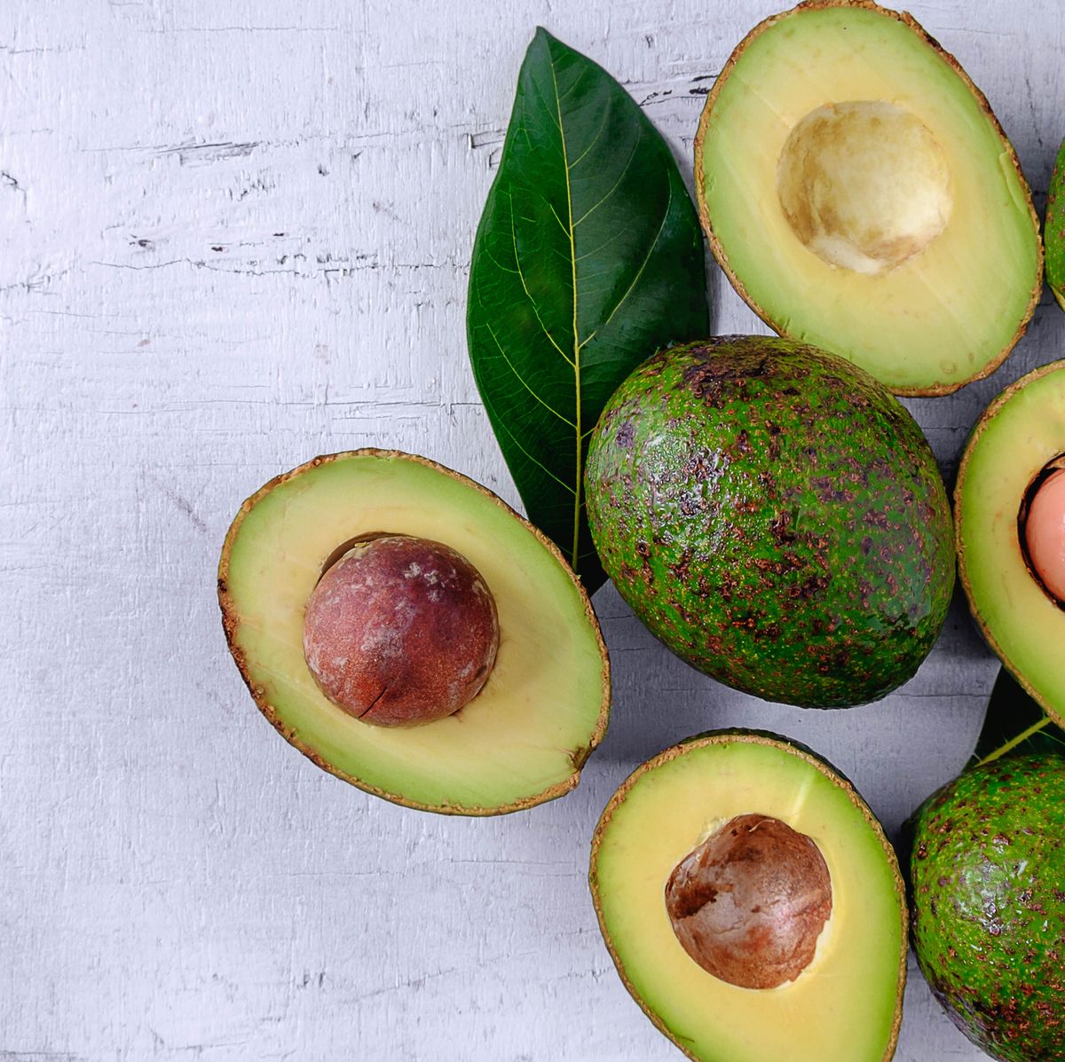 How to keep avocado fresh and green