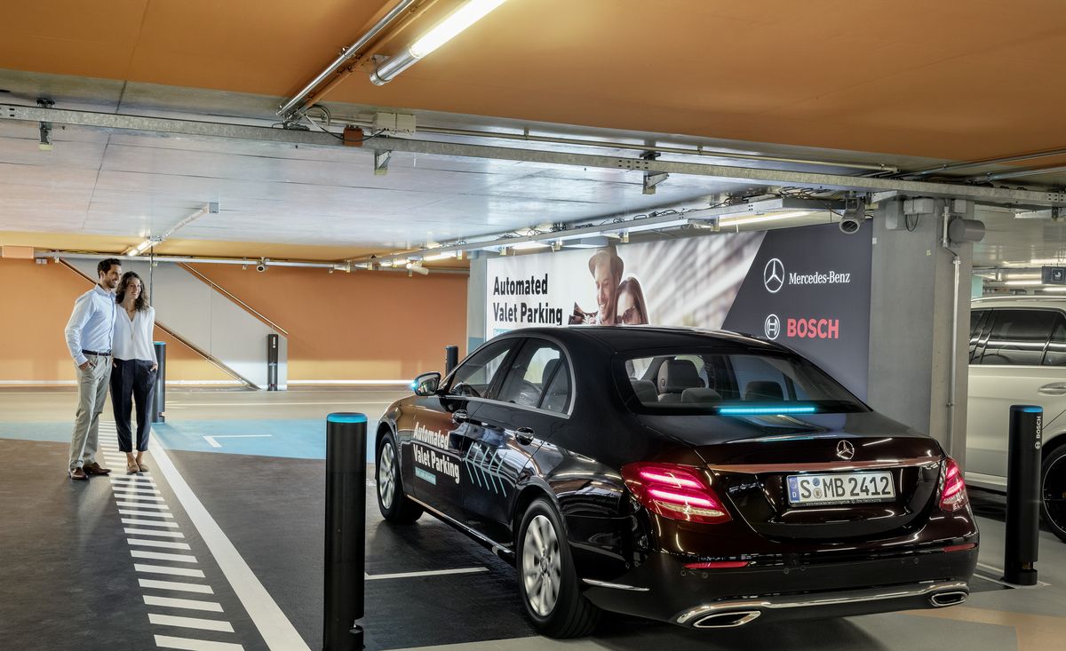 Mercedes-Benz Demonstrates Automated Parking