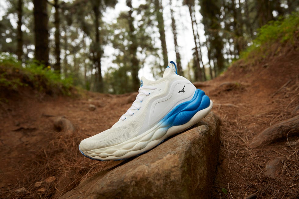 mizuno neo ultra
