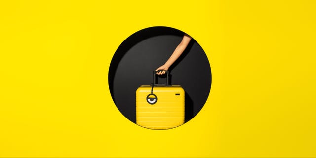 away minion suitcase