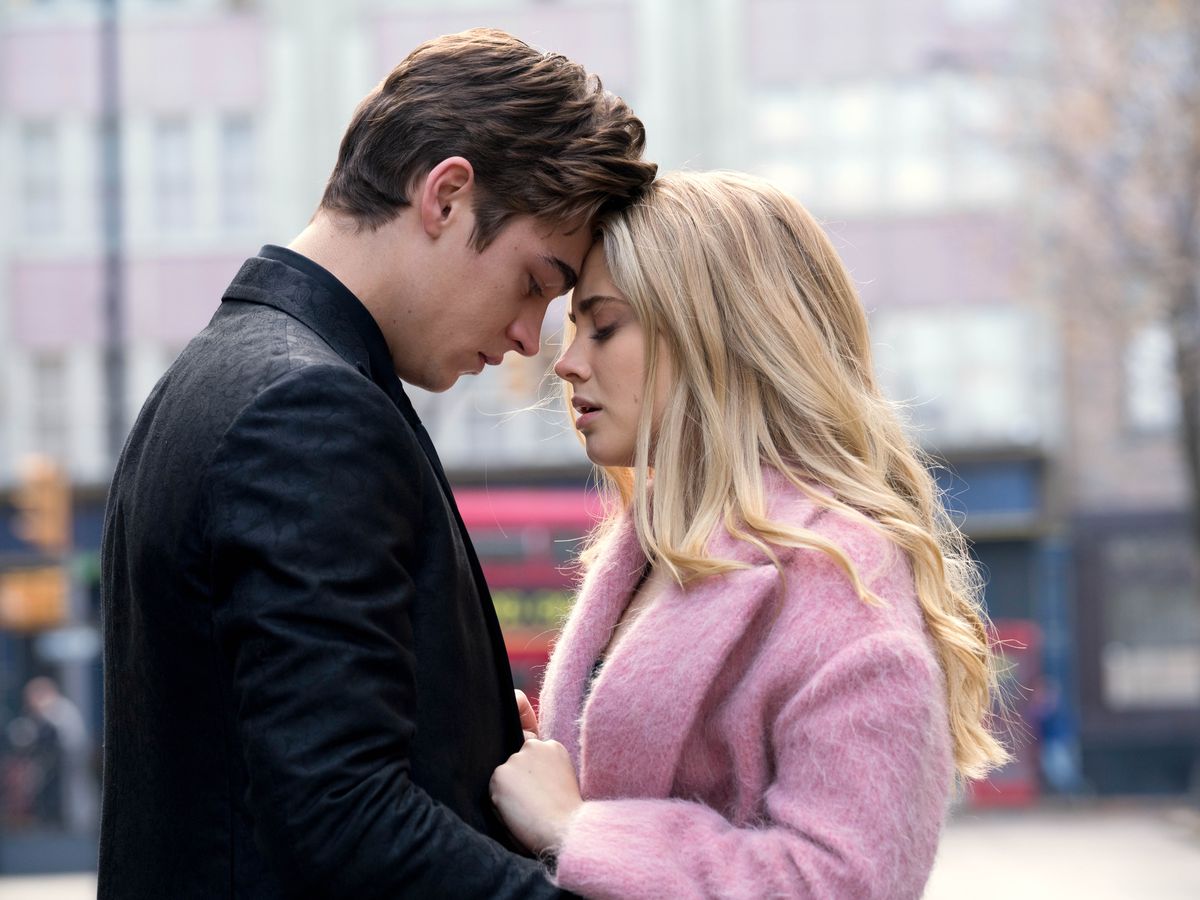 30 Best Romantic Movies On Netflix 2023 - Top Romance Films to Stream