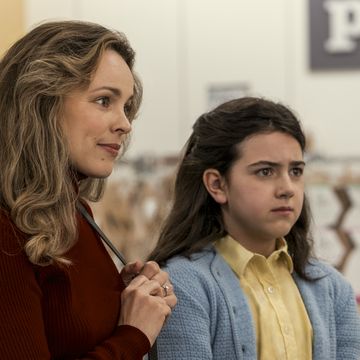 rachel mcadams as barbara dimon and abby ryder fortson as margaret simon in are you there god it’s me, margaret photo credit dana hawley