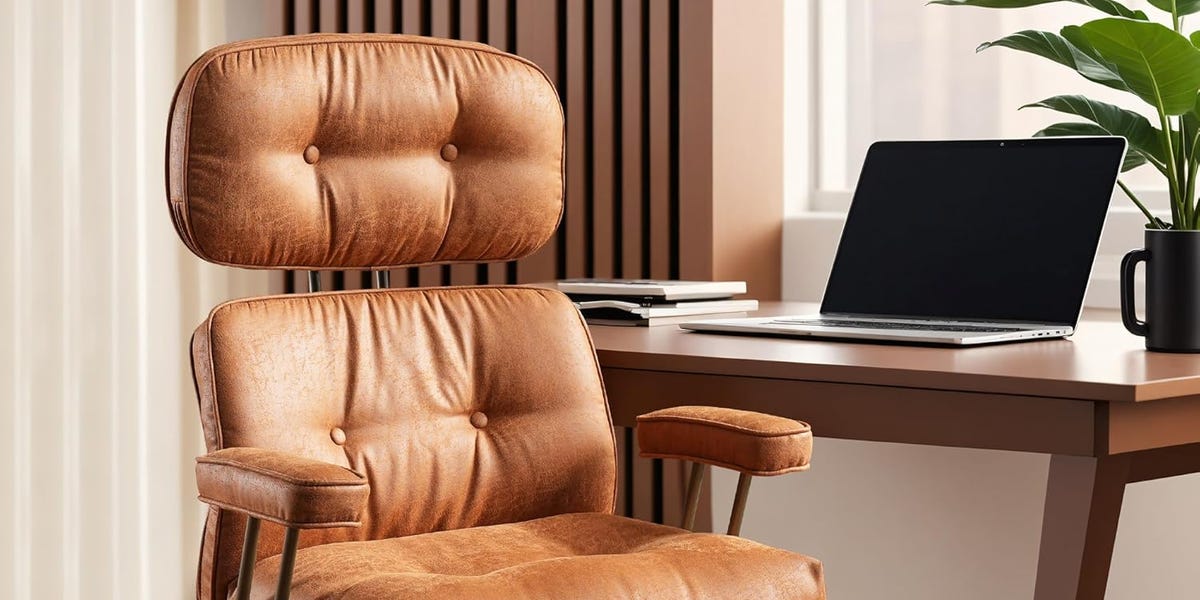 The 10 Best Amazon Desk Chairs That Will Arrive ASAP and With Style