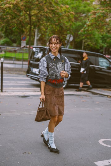 paris street style ss25