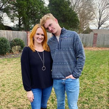 ree drummond and her son bryce drummond christmas 2021