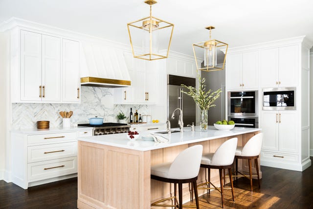 How Anelle Gandelman Matched Marble And Quartz In This Kitchen