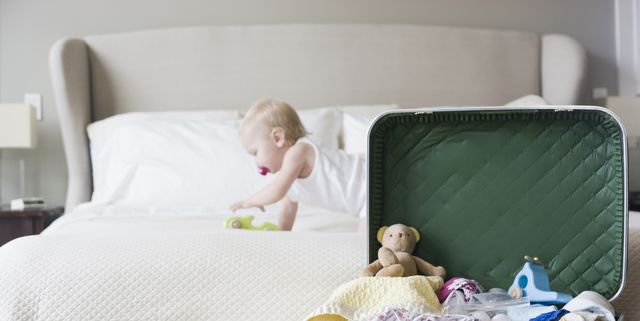 Viajando con bebés - ¿Cómo preparar la maleta?