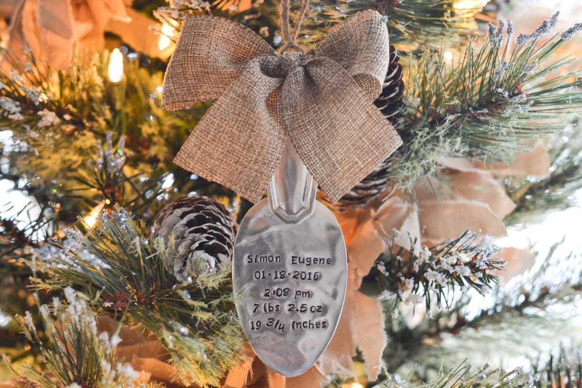 Babys erstes Weihnachtsornament