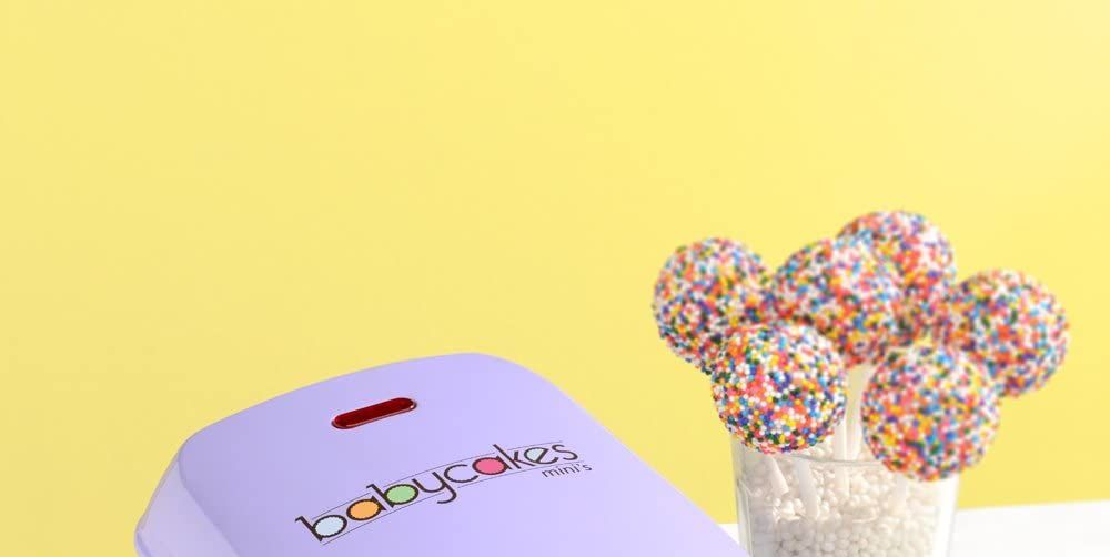  Babycakes Mini Cake Pop Maker (12-Pop): Home & Kitchen