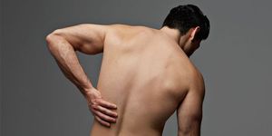 腰痛 研究　寿命　短　理由　トレーニング