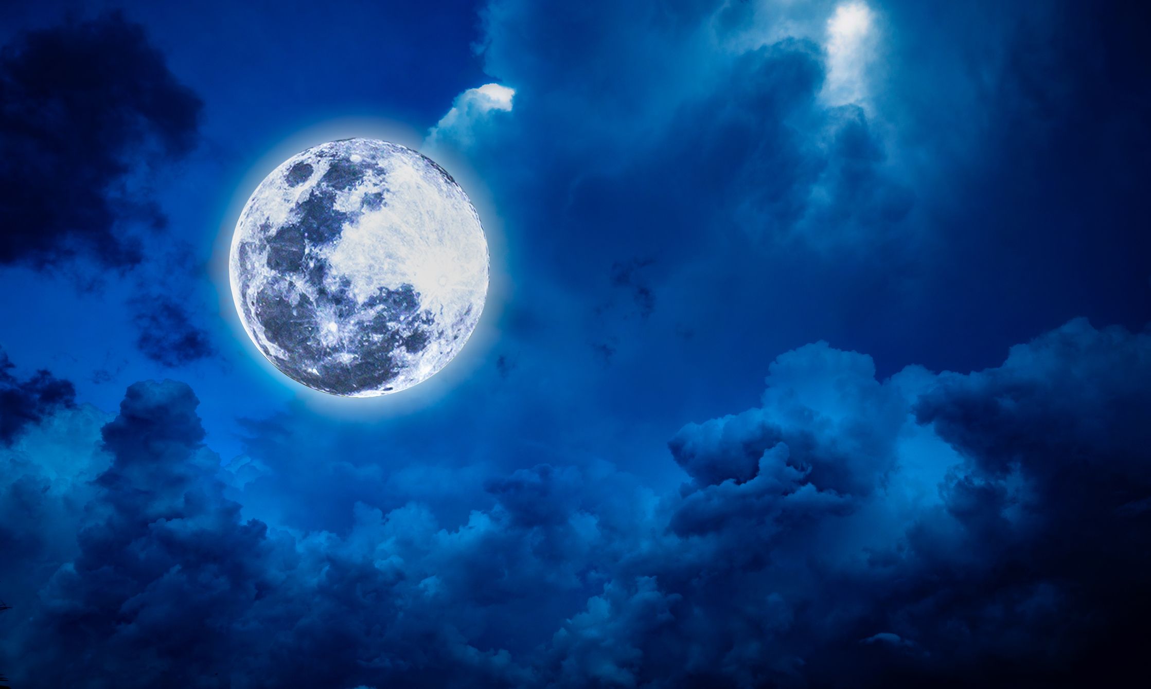 August 2021 Blue Moon: When, Where, and How to See the Rare Moon