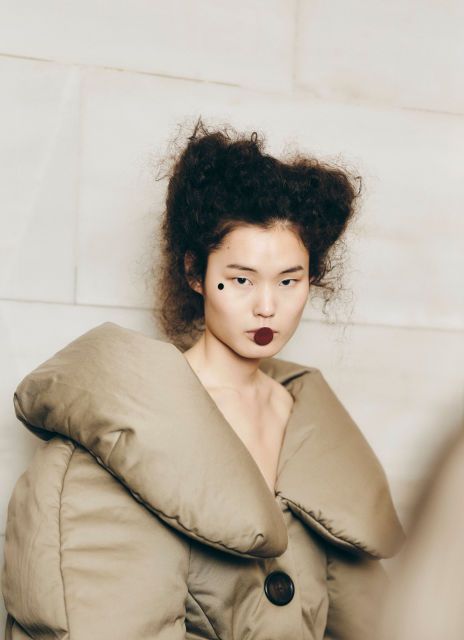 marc jacobs spring 2025 rtw backstage