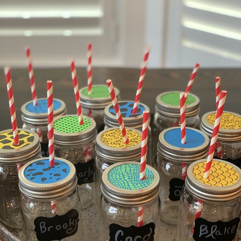 diy backyard movie night ideas personalized mason jar cups with chalkboard sticker names and decorative lids