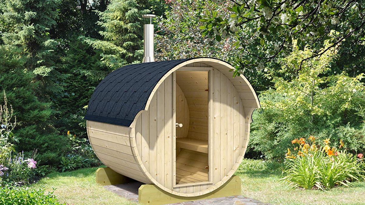 Editor omroeper fantoom You Can Buy a DIY 4-Person Sauna for Your Backyard on Amazon by Allwood