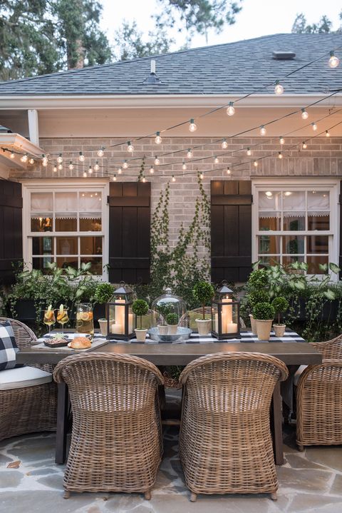 backyard string lights outdoor dining area