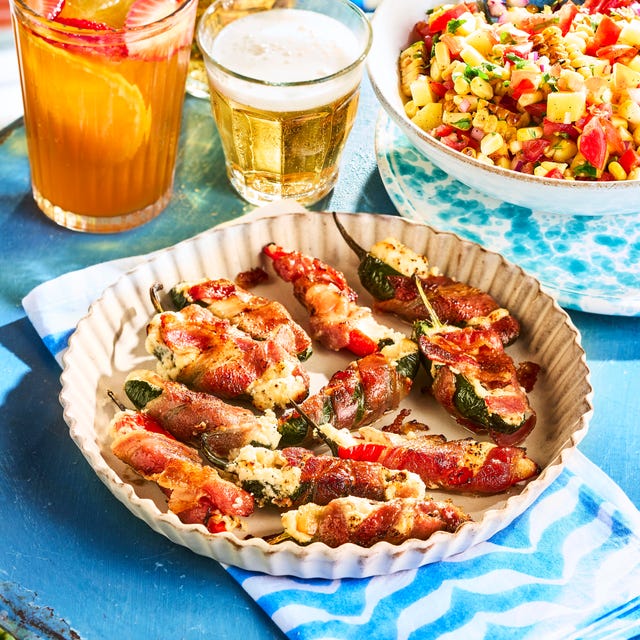 bacon wrapped chilli poppers