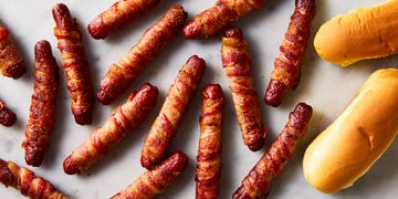 hot dogs wrapped in bacon