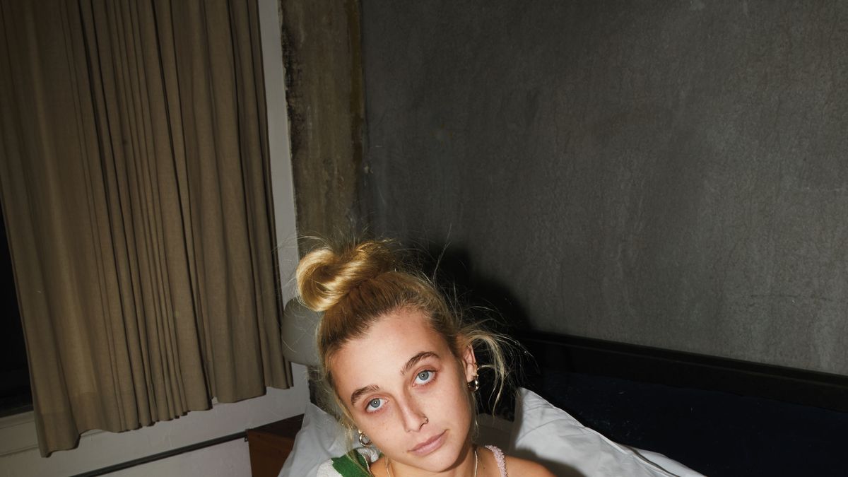 Emma Chamberlain Reflects on “Mind-Blowing”  Career at PCAs