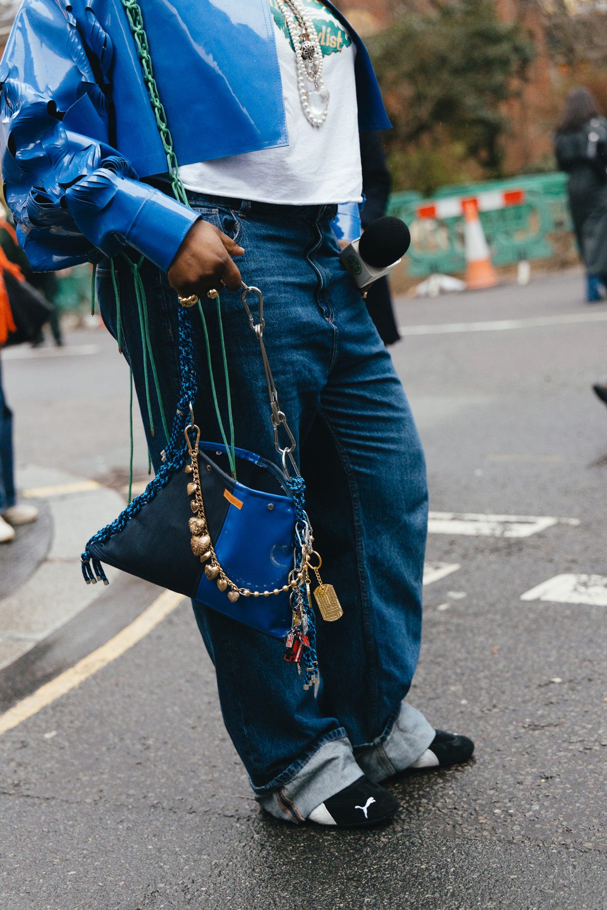 The 8 Best Baggy Jeans To Buy Now For Spring