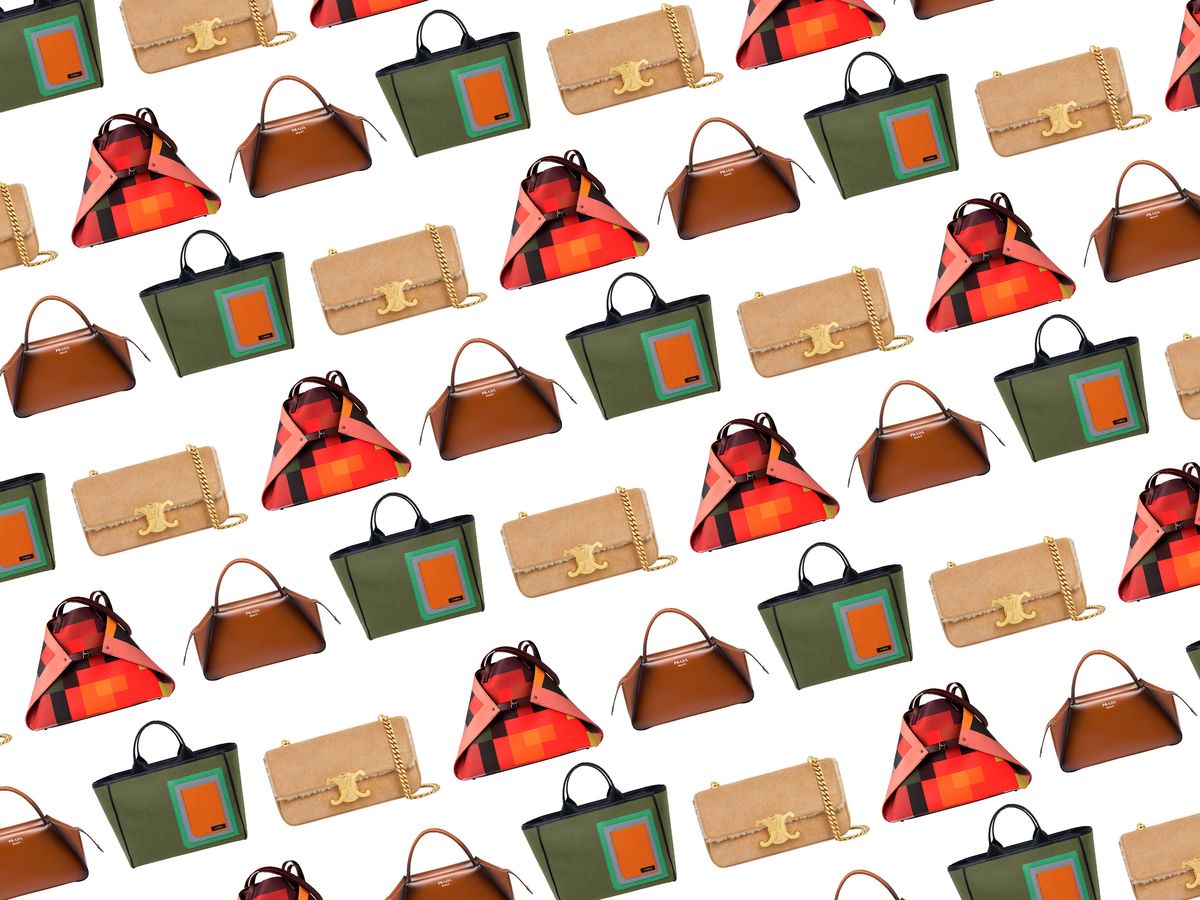 Bundling Handbag Trend 2022 - Carrying Two Handbags Trend