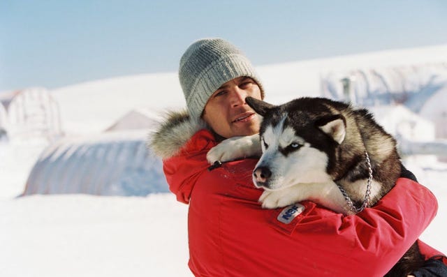 Bajo cero (2006) Paul Walker