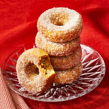 baked applesauce donuts