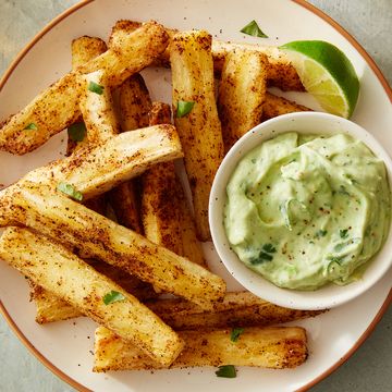 baked yuca fries with avocado dip