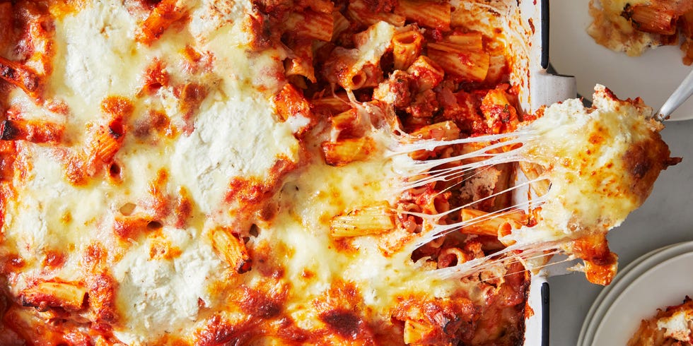baked ziti with italian sausage ricotta garlic basil and tomato sauce