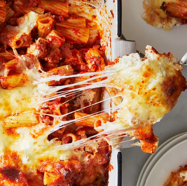 baked ziti with italian sausage ricotta garlic basil and tomato sauce