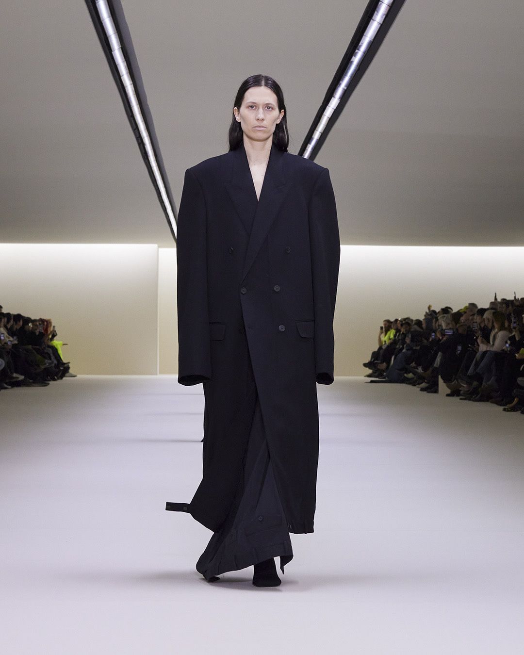 Balenciaga Arena Classic City Toolkit - メルカリ