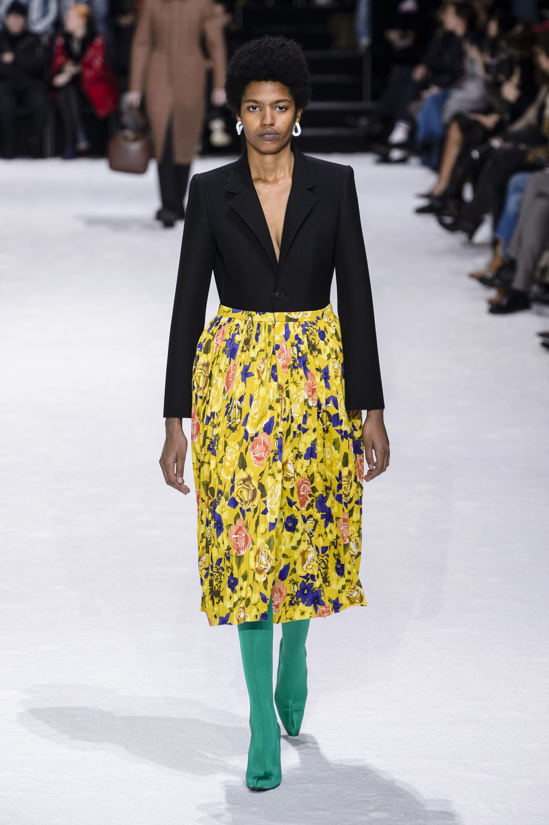 74 Looks From Balenciaga Fall 2018 PFW Show Balenciaga Runway at