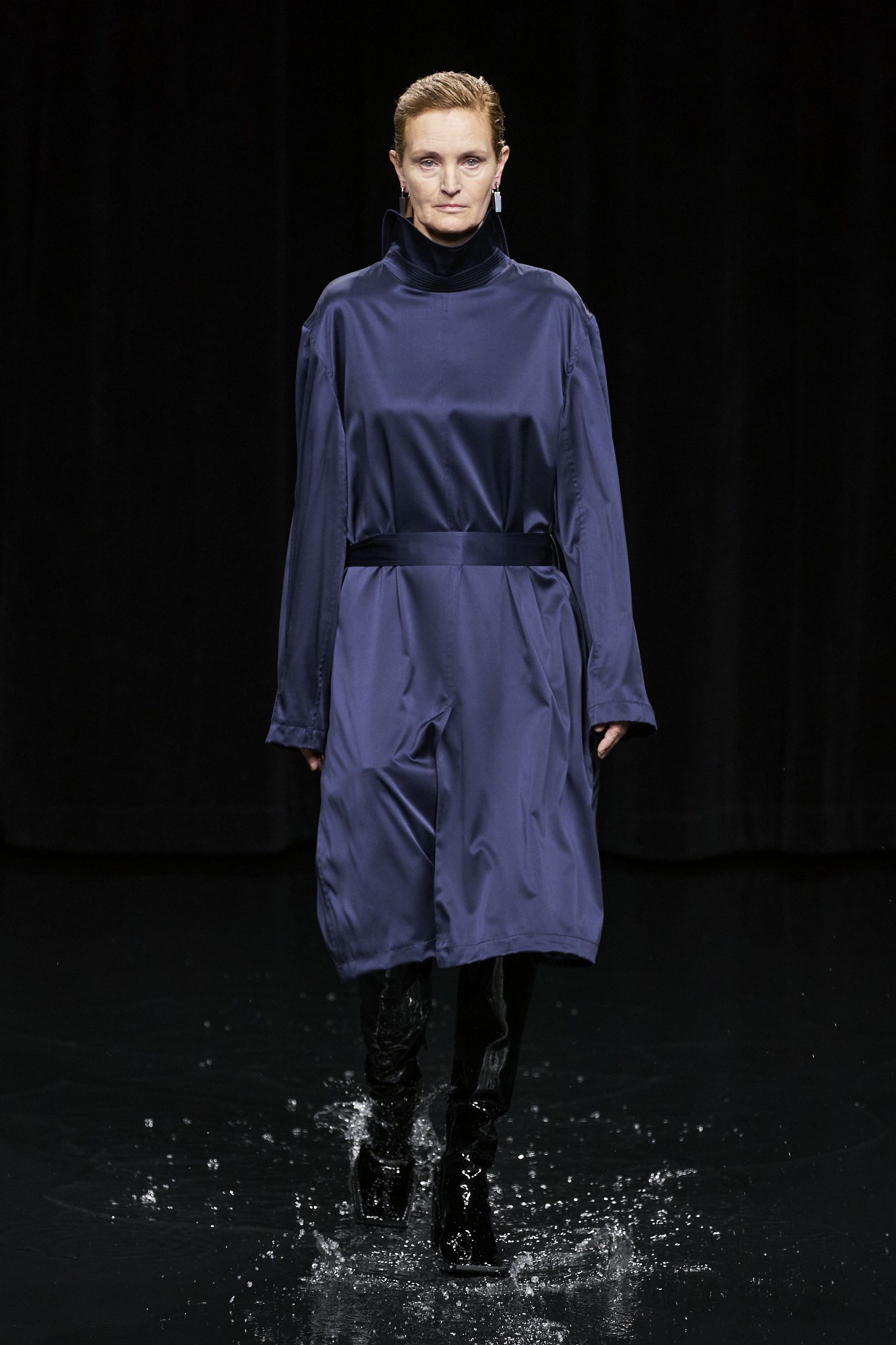 バレンシアガ」(BALENCIAGA)|2020秋冬コレクション バレンシアガ」(BALENCIAGA)|2020秋冬コレクション