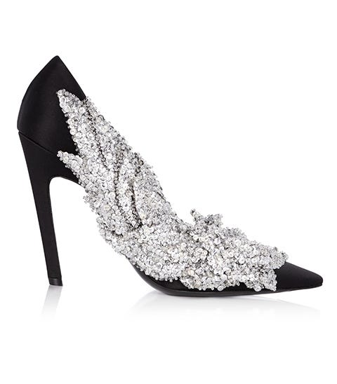 Footwear, High heels, Basic pump, Bridal shoe, Shoe, Court shoe, Slingback, Leg, Glitter, Fashion accessory, 