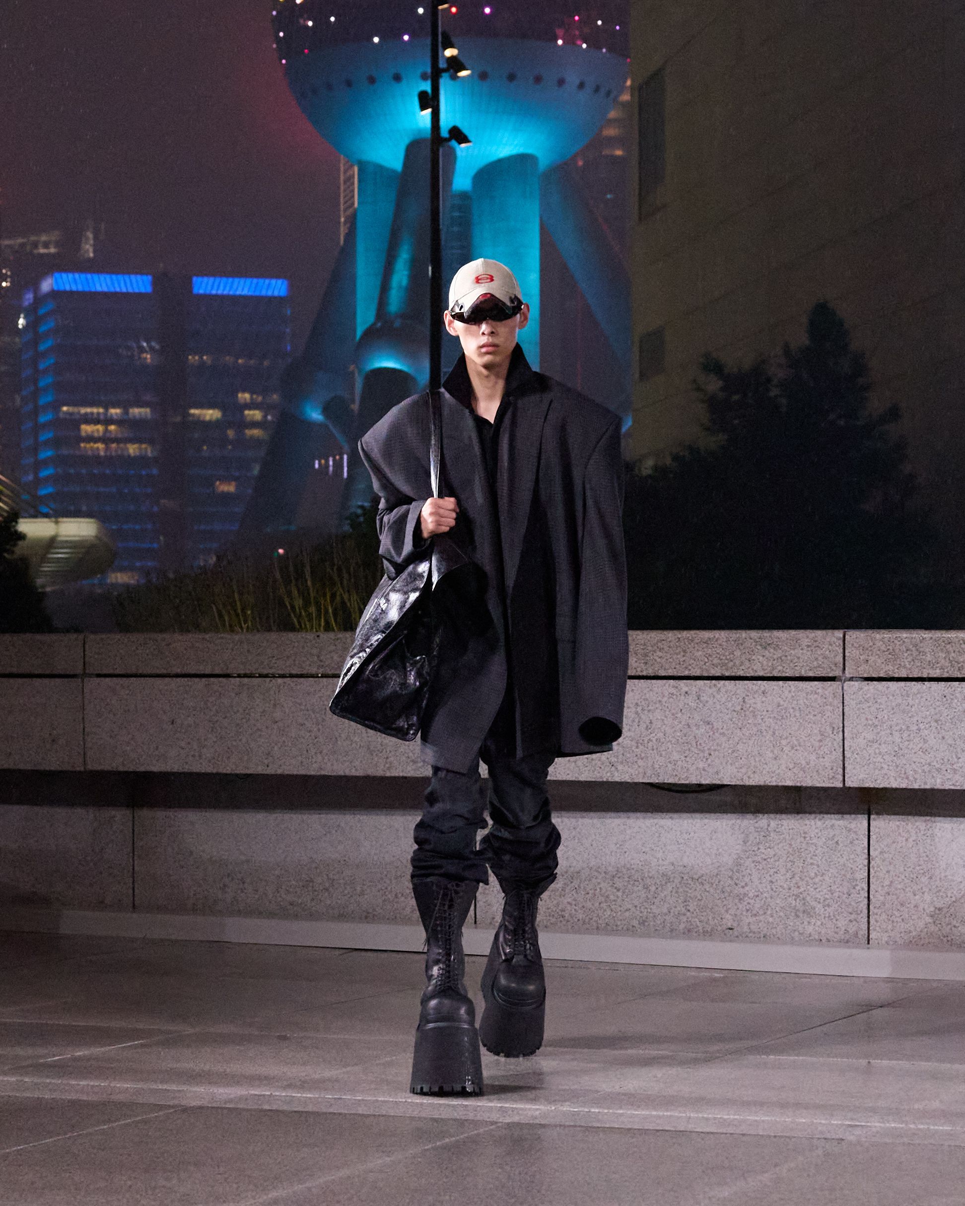 バレンシアガ（BALENCIAGA）2025年スプリングコレクション