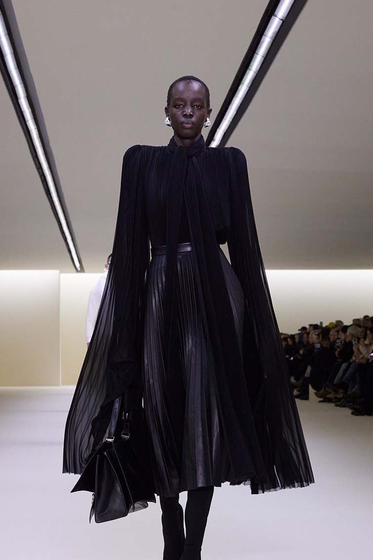 Nicolas Ghesquière's Fall-Winter 2023 Fashion Show