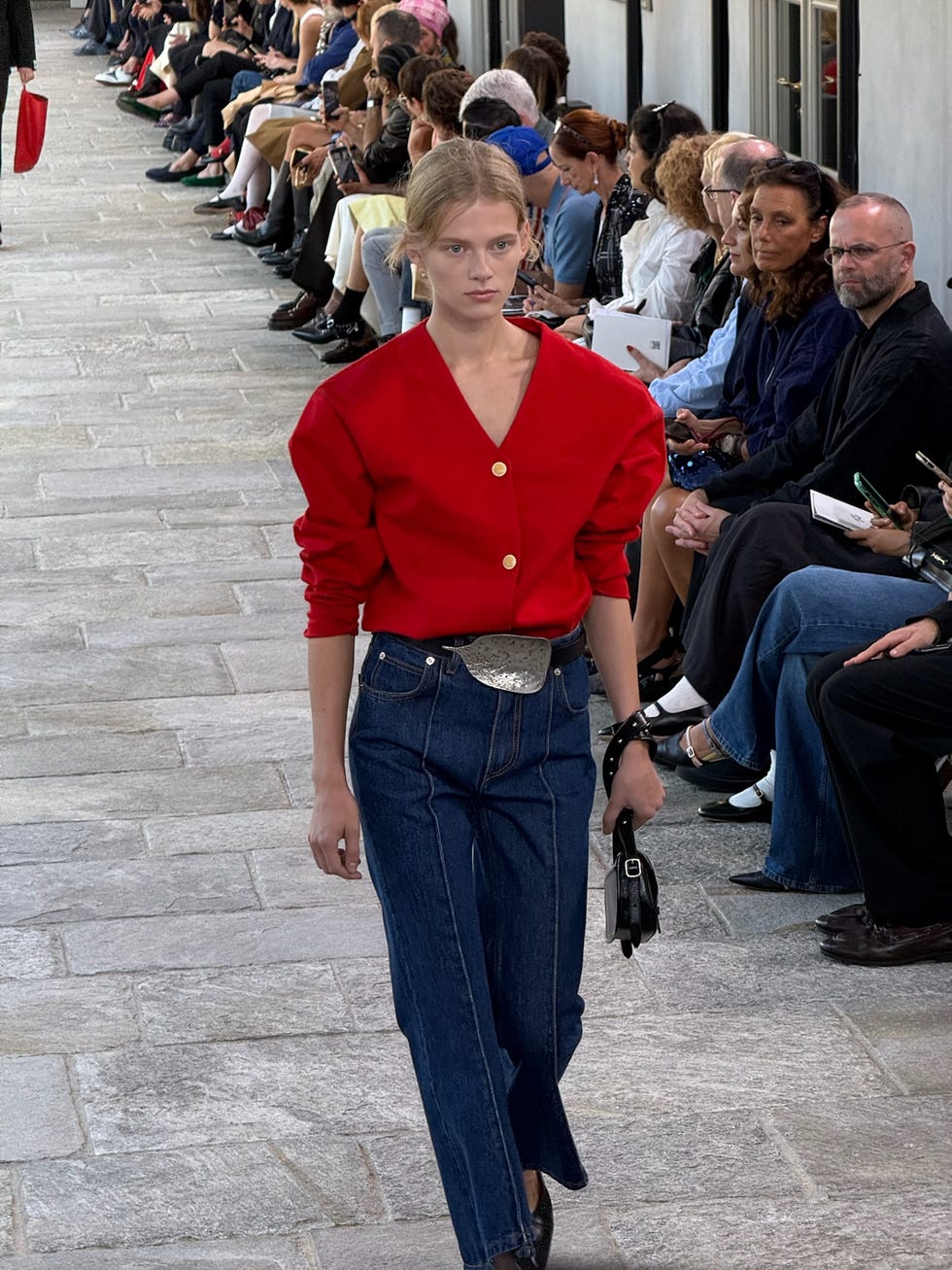 bally's standout belt at milan fashion week spring 2025