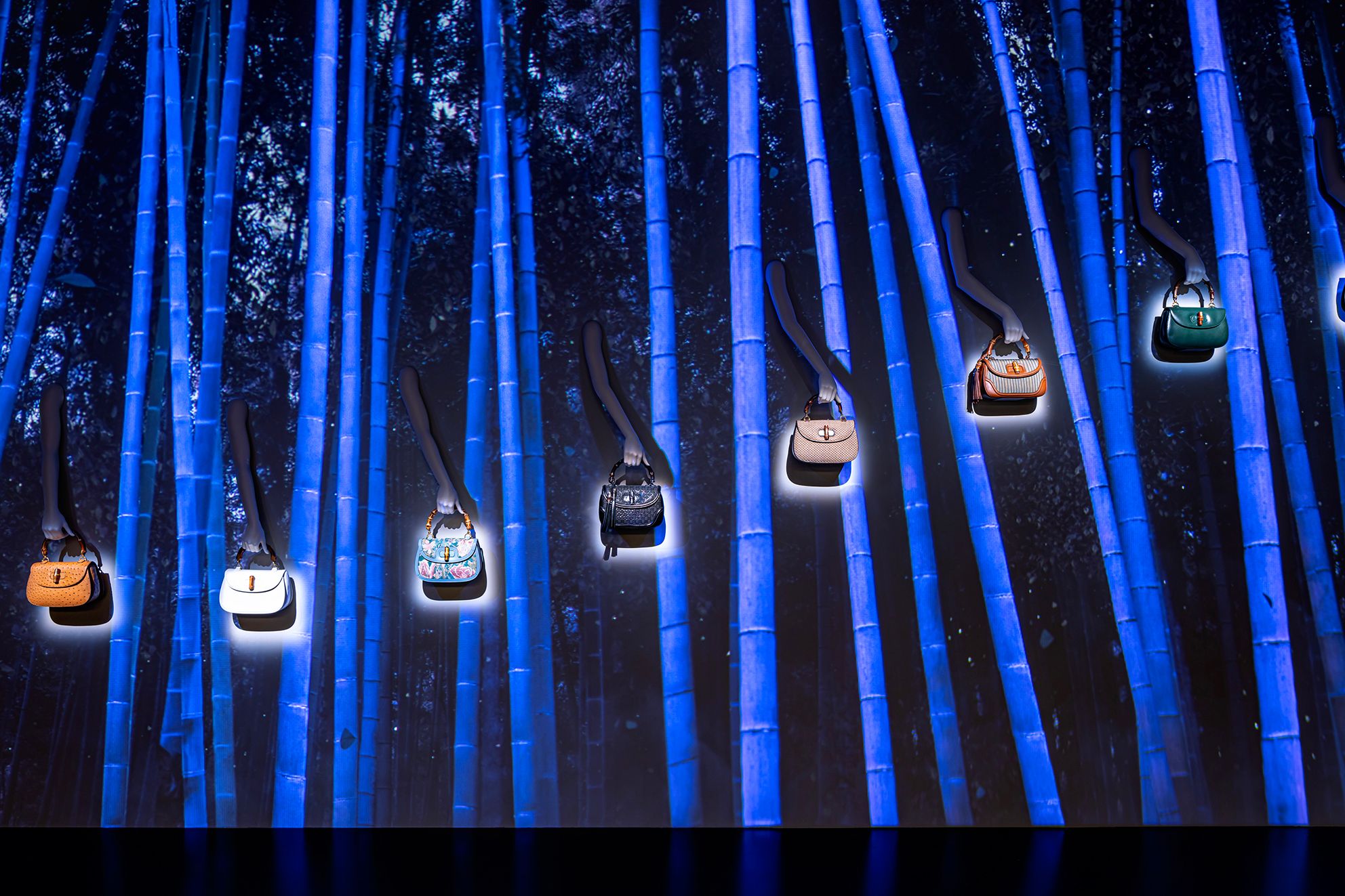 日本の絆と日本上陸60周年を綴る大型展「GUCCI COSMOS」が京都市