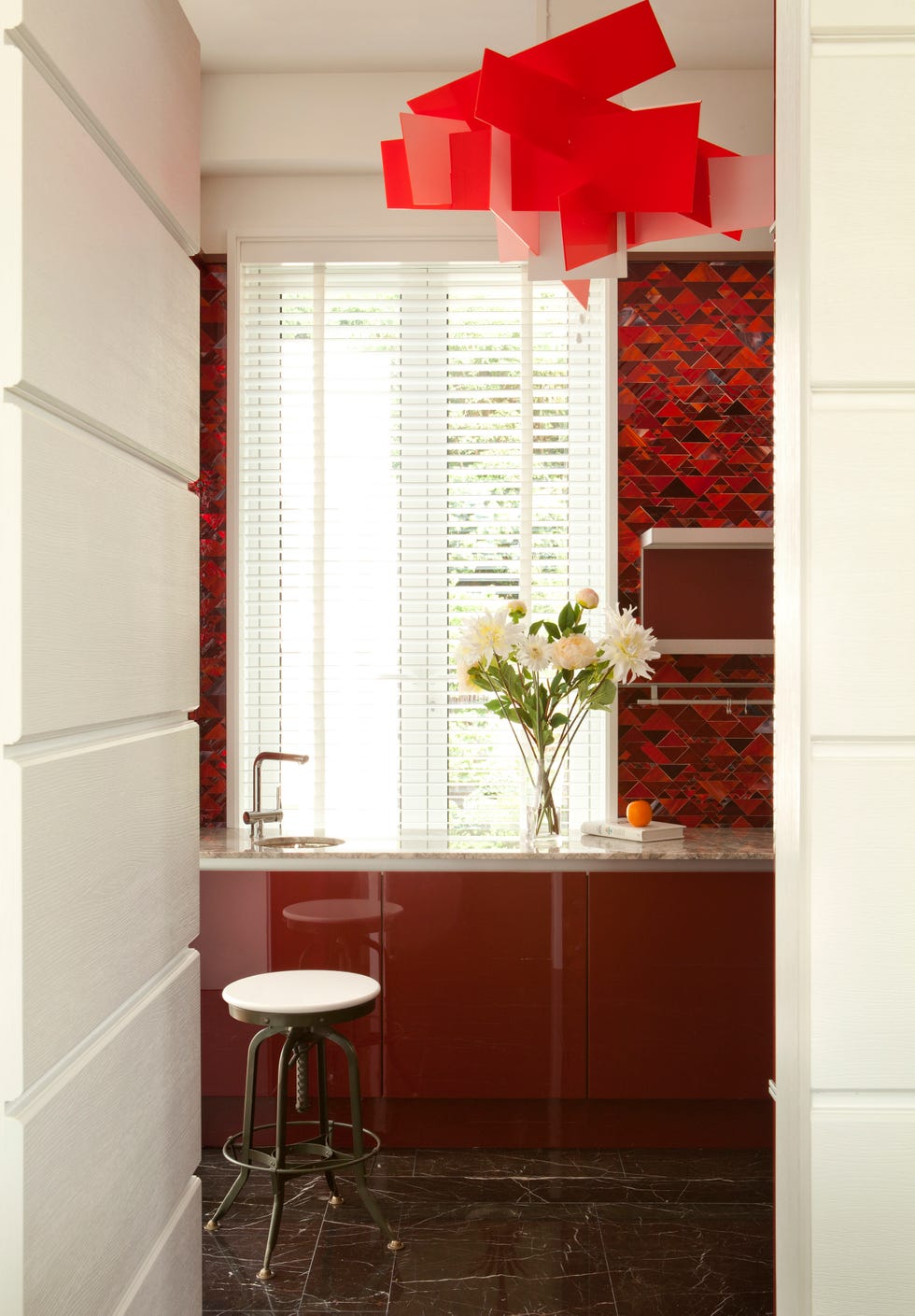 30+ Best Red Kitchens - Red Kitchen Decor