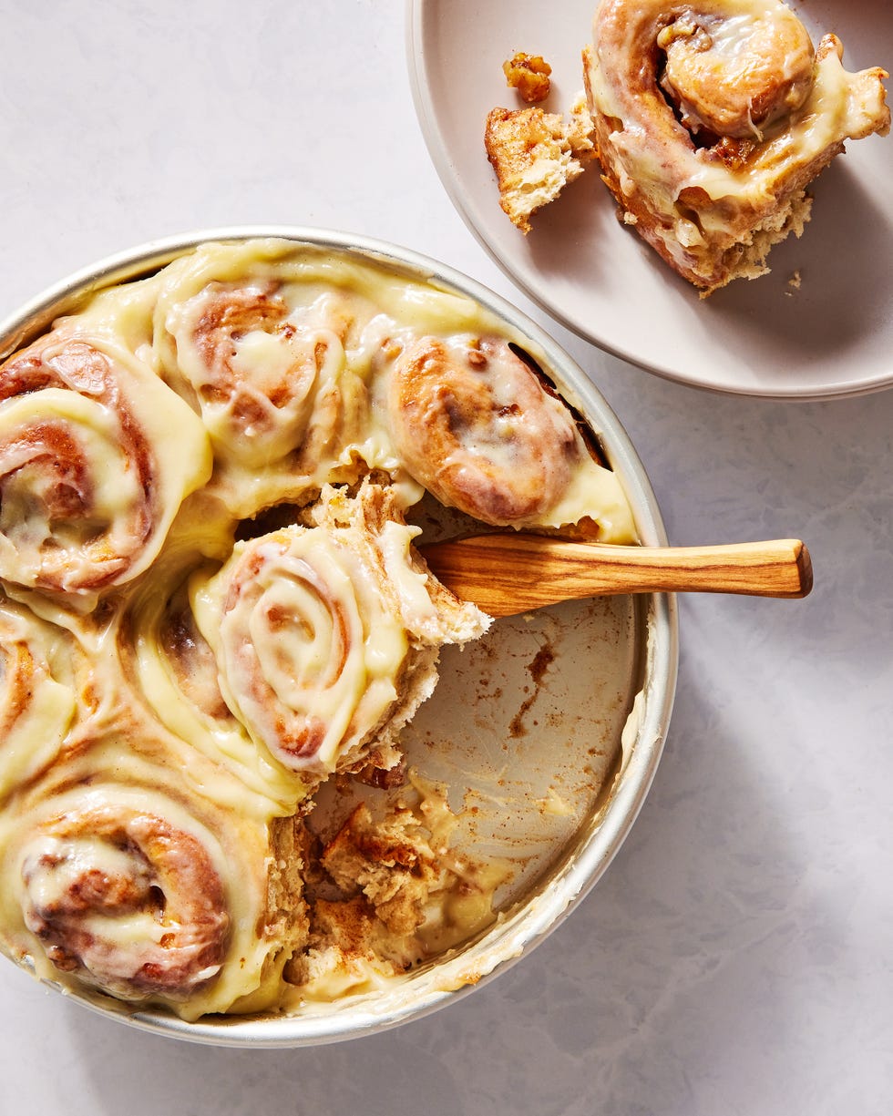 banana bread cinnamon rolls