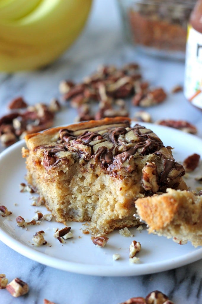Dish, Food, Cuisine, Ingredient, Snack cake, Dessert, Streusel, Baked goods, Produce, Staple food, 